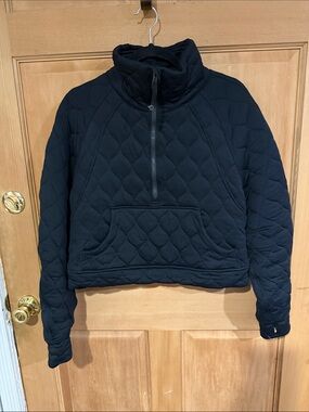 Lululemon Women's Quilted Half-Zip Pullover Jacket - size M Black